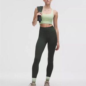 Lululemon Athletica Fast and Free High-Rise Tight 28"
5 Pocket